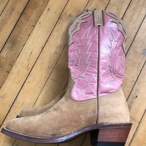 Pink cowboy boots of your dreams